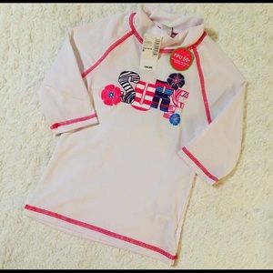 NWT ☀️ Girls UV rash guard shirt